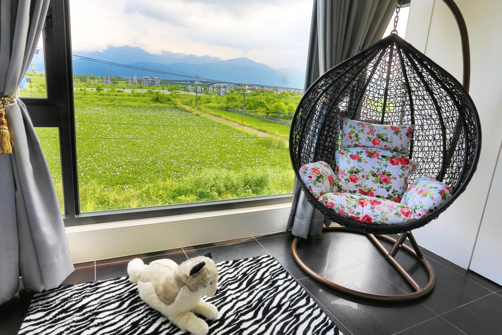 Flower B & B Dongshan  Bilik gambar