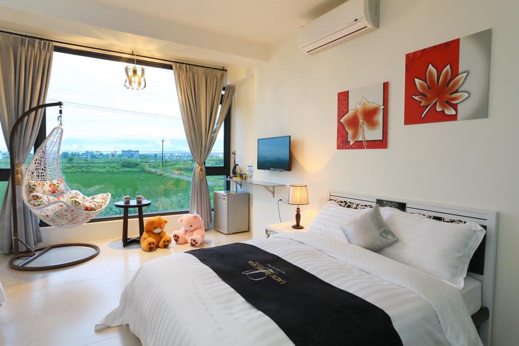 Flower B & B Dongshan  Bilik gambar